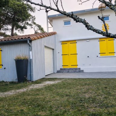 Rénovation complète pour cette maison de bord de mer
